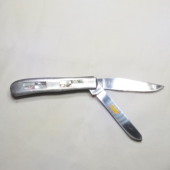 Steel Warrior 2 Blade 440 Stainless Mother of Pearl Inlay Folding Pocket Knife - Picture 7 of 15